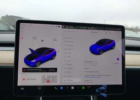 2020 Tesla Model Y Long Range Dual Motor All-Wheel Drive z USA, uszkodzony, nr VIN 5YJYGDEE1LF047456